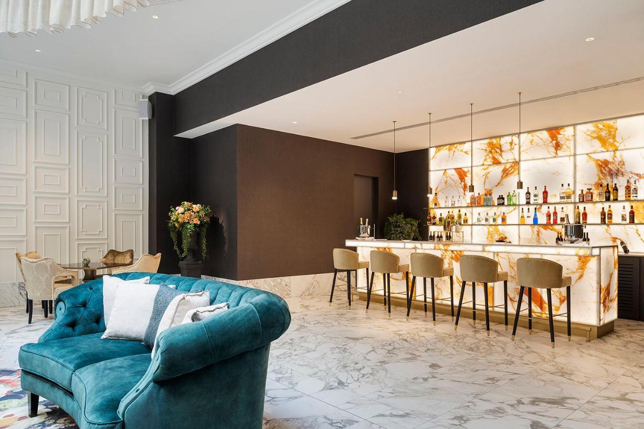 Aurea Ana Palace By Eurostars Hotel Company Budapest Ngoại thất bức ảnh The bar at the hotel