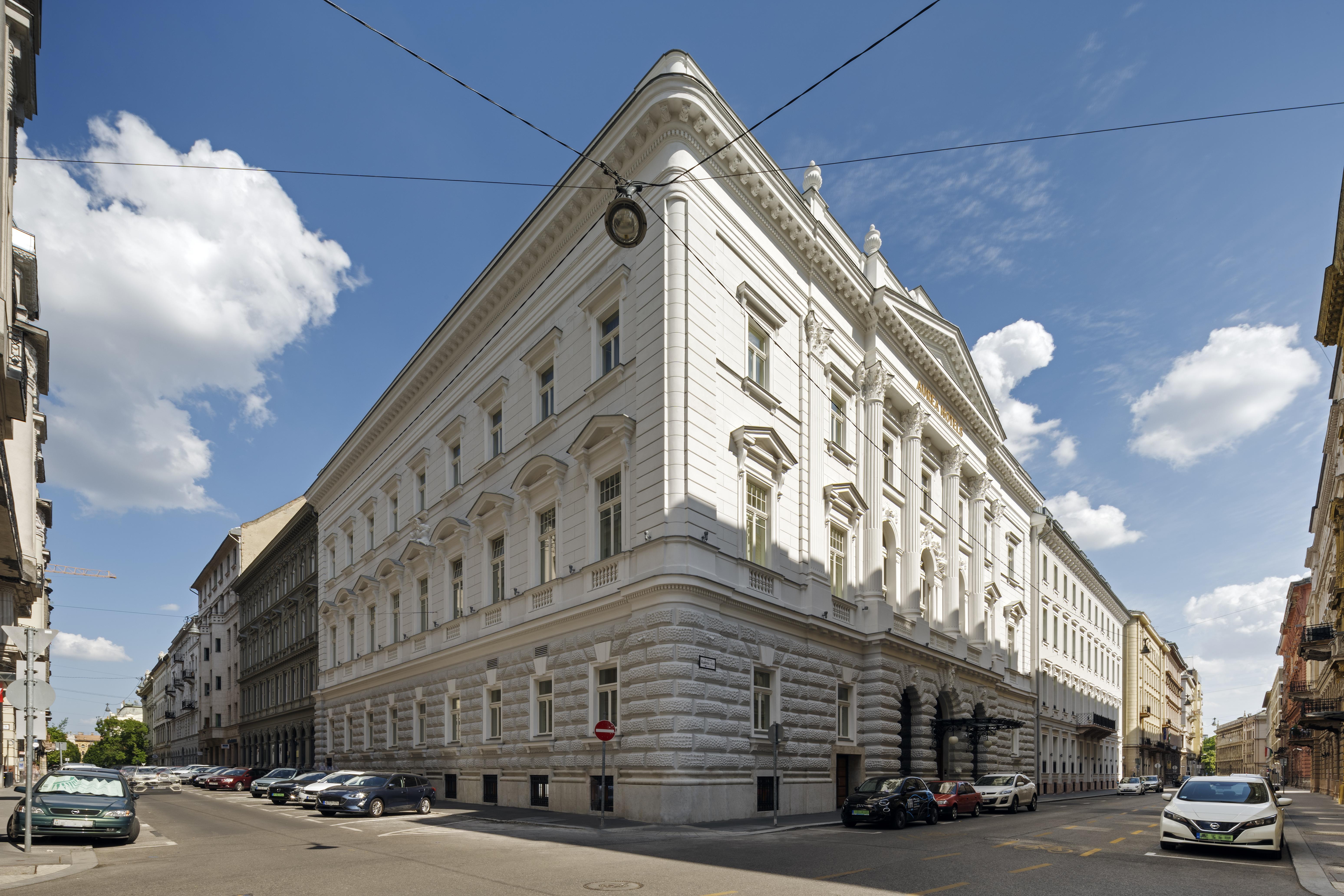 Aurea Ana Palace By Eurostars Hotel Company Budapest Ngoại thất bức ảnh The former headquarters of the German National Museum in Munich
