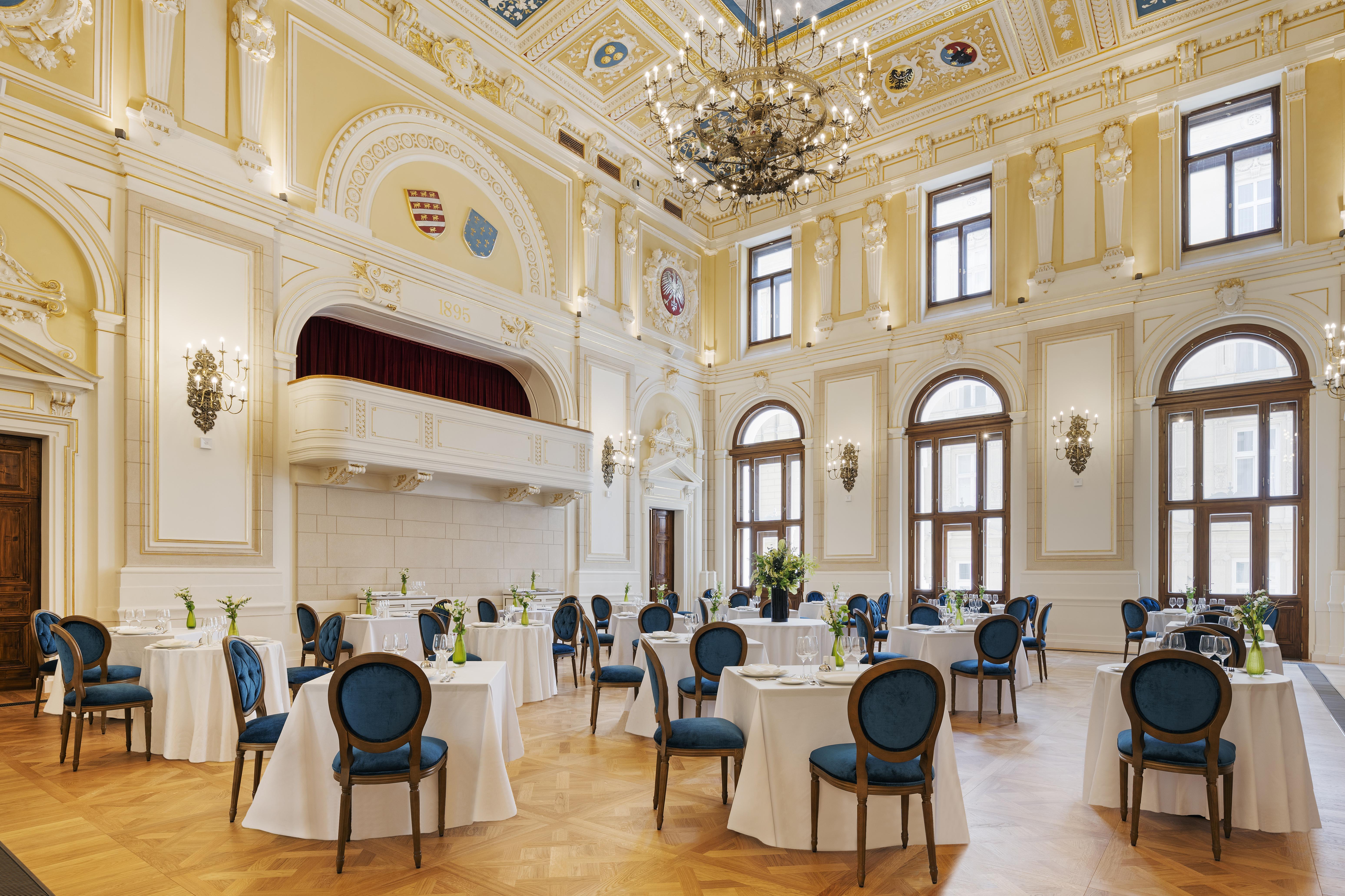 Aurea Ana Palace By Eurostars Hotel Company Budapest Ngoại thất bức ảnh The ballroom