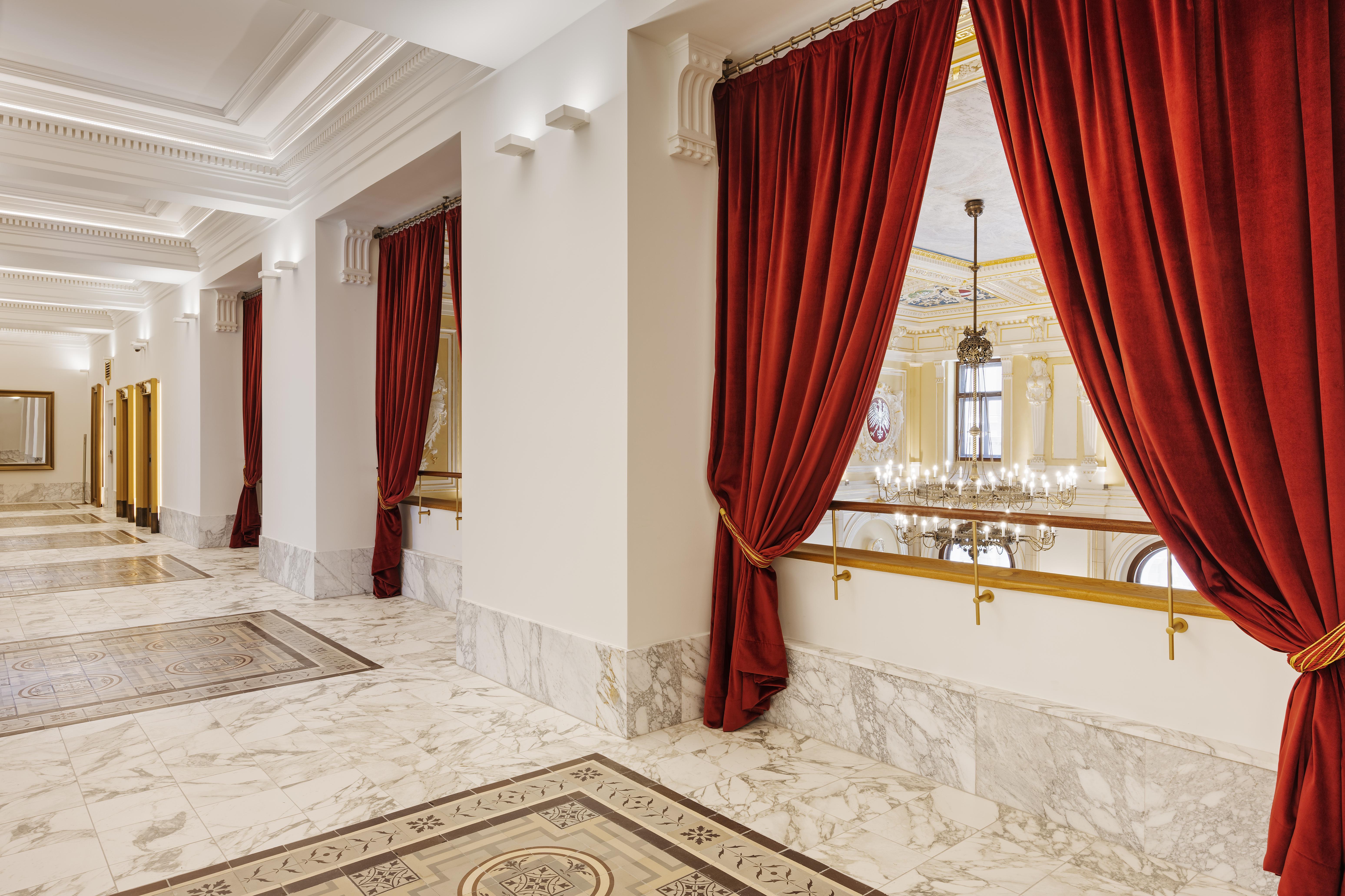 Aurea Ana Palace By Eurostars Hotel Company Budapest Ngoại thất bức ảnh Interior of the hotel