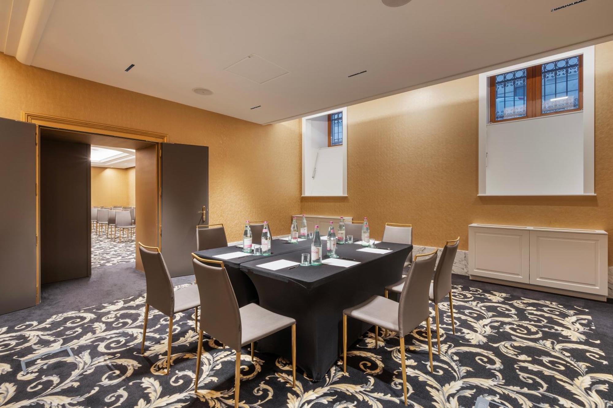 Aurea Ana Palace By Eurostars Hotel Company Budapest Ngoại thất bức ảnh Meeting room