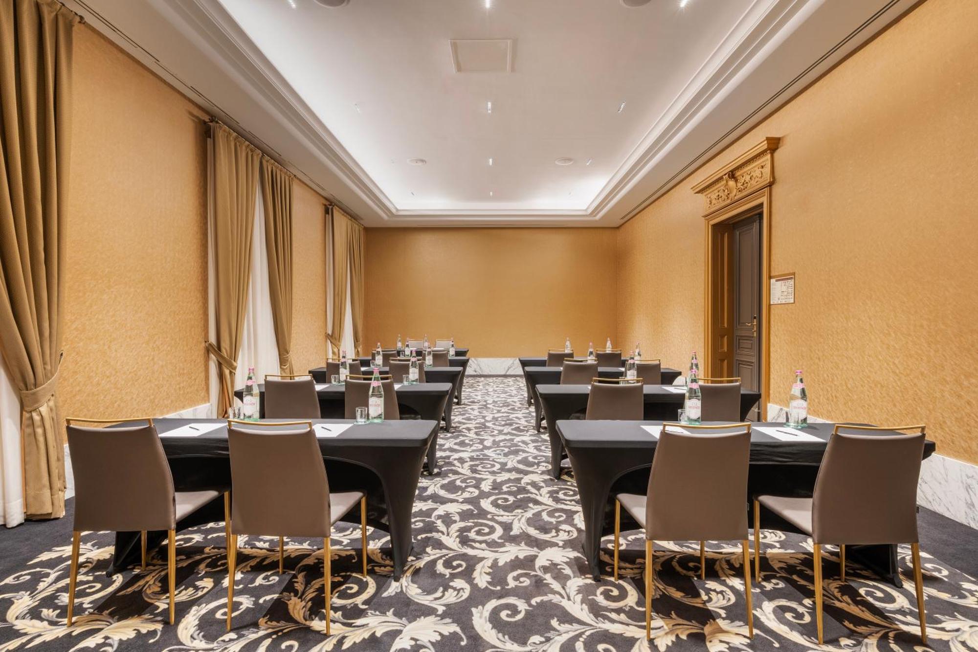 Aurea Ana Palace By Eurostars Hotel Company Budapest Ngoại thất bức ảnh Meeting room